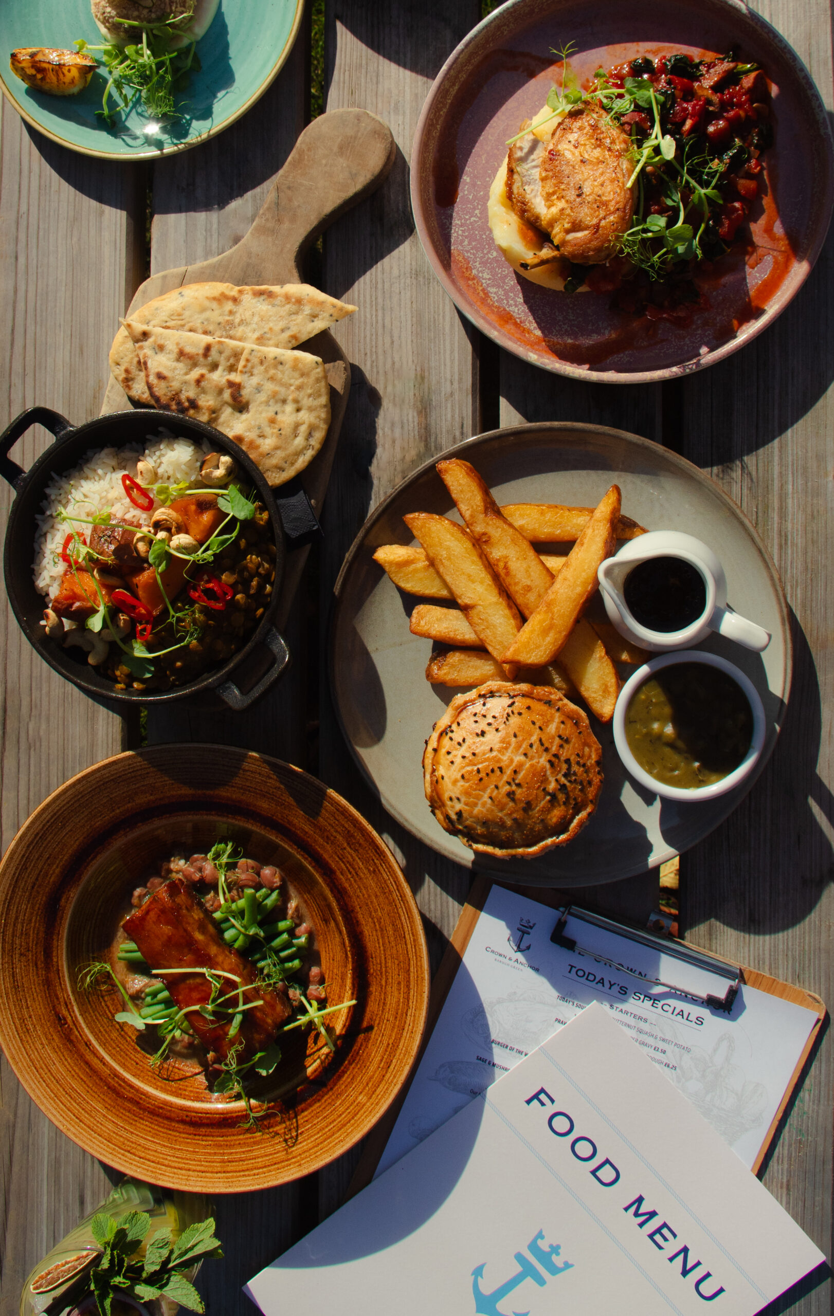 Crown &amp; Anchor Delicious Homemade food, locally sourced.