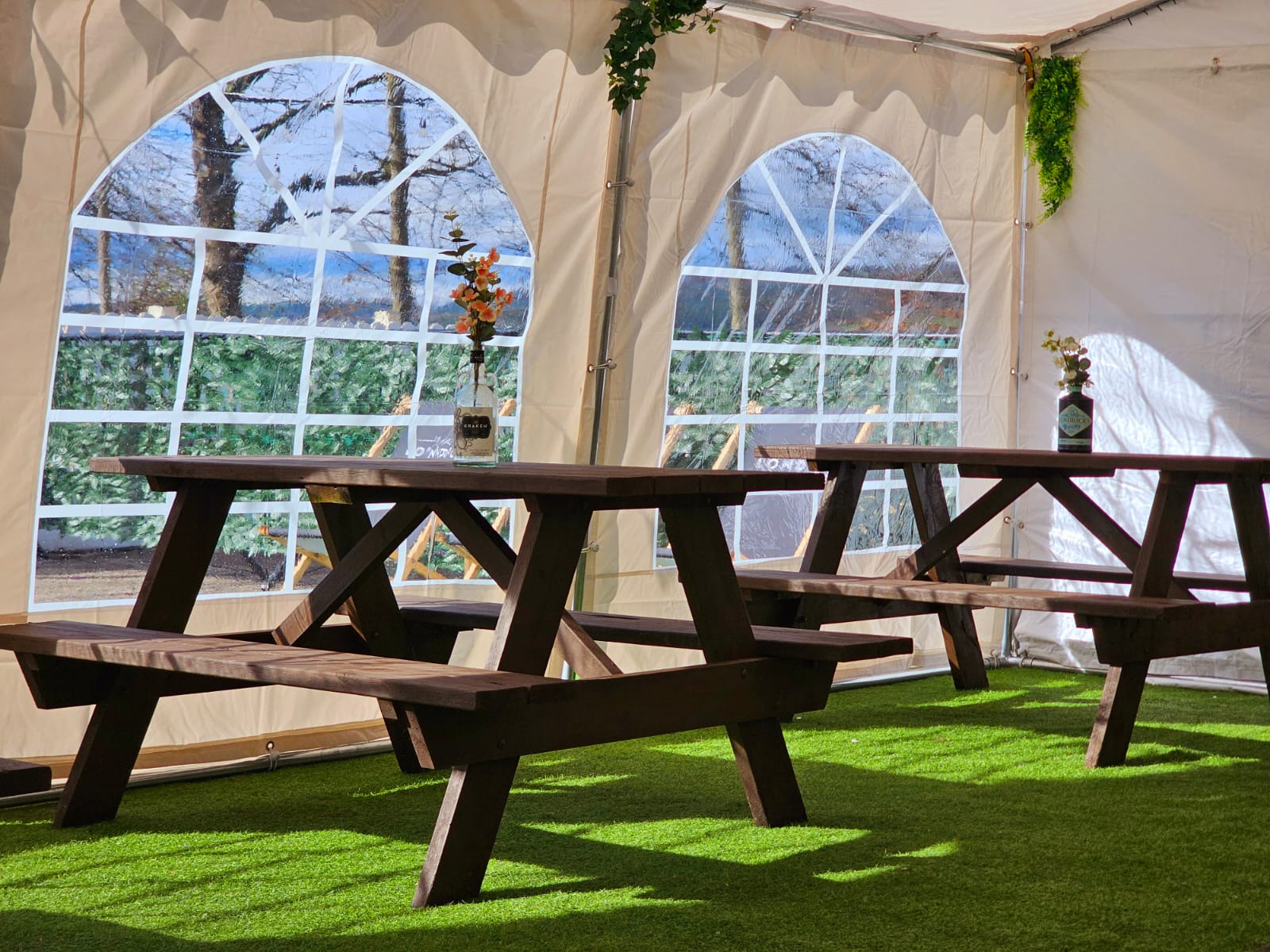 Bright and sunny day in the marquee at the Crown and Anchor